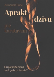 Grāmatas A..Puče "Aprakt dzīvu pie karātavām" vāki. Attēls, melnais fons, gaiši brūna sasieta kaklasaite